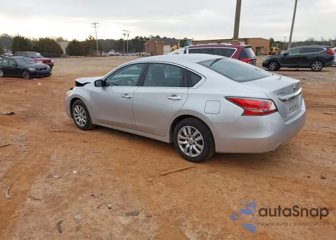 2014 Nissan Altima 2.5 z USA, uszkodzony, nr VIN 1N4AL3AP4EC319471